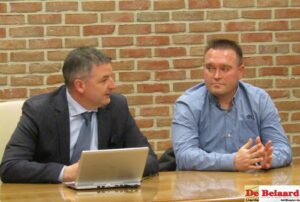 burgemeester Soetens en voorzitter Vekeman