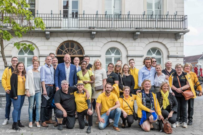Theo Francken â€˜op stamineeâ€™